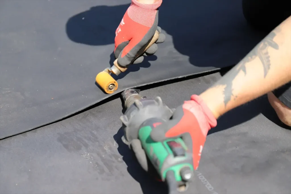 RESITRIX-EPDM-Dach­dichtungs­bahn